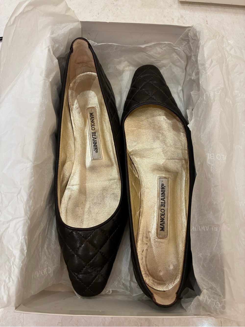 Manolo Blahnik Dark Brown Quilted Leather Flats - Picture 11 of 11